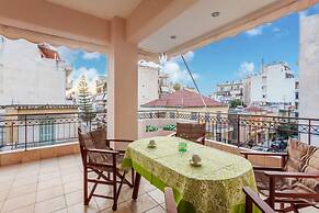 Spacious Urban Haven-family Home Perfect Location