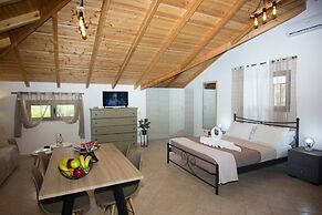 Selinitsa Stone Studio - Mani Seaview Retreat