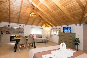 Selinitsa Stone Studio - Mani Seaview Retreat