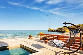 Seaside Summer Bliss - Aurora Luxury Pool Paradise