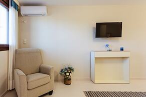 Seaside Summer Bliss - Aurora Luxury Pool Paradise