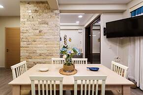 Seaside Summer Bliss - Aurora Luxury Pool Paradise