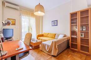 Athens Strawberry Hideaway - City Chic Retreat