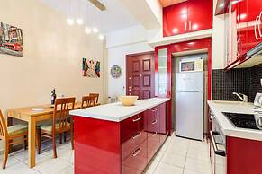 Athens Strawberry Hideaway - City Chic Retreat