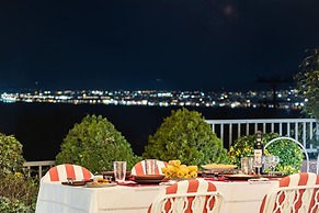 Verga Sunset Gem - Ilia Seaview Private Retreat