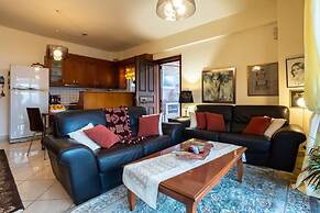 Verga Sunset Gem - Ilia Seaview Private Retreat