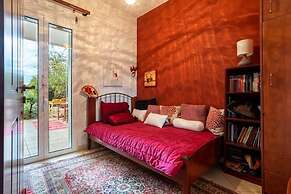 Verga Sunset Gem - Ilia Seaview Private Retreat