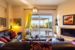 Verga Sunset Gem - Ilia Seaview Private Retreat