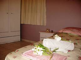 Kalamata s Handmade Apartment