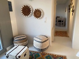 Rustic Stone House in the Heart of Folegandros