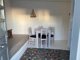 Rustic Stone House in the Heart of Folegandros