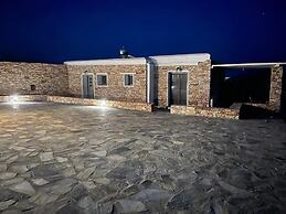 Rustic Stone House in the Heart of Folegandros