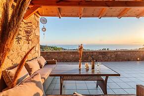 Mani Panoramic Seaviews - Luxury Summer Haven