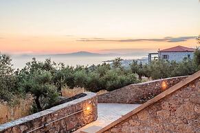 Mani Panoramic Seaviews - Luxury Summer Haven