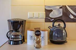 Mani Panoramic Seaviews - Luxury Summer Haven