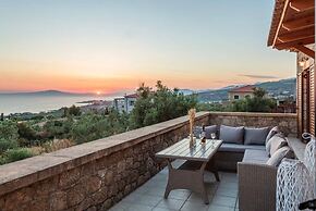 Mani Panoramic Seaviews - Luxury Summer Haven