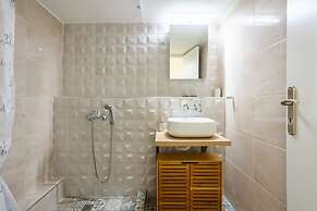 Escape to Kalamata s Old City Your Urban Oasis