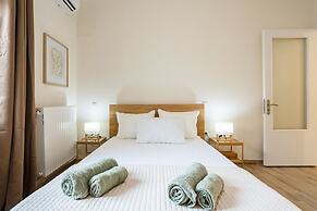 Escape to Kalamata s Old City Your Urban Oasis