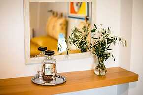 Kitries Summer Getaway - Eden Cozy Suite