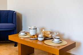 Kitries Summer Getaway - Eden Cozy Suite