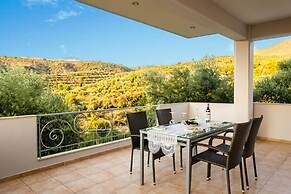 Kitries Summer Getaway - Eden Cozy Suite