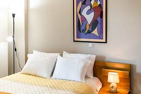 Kitries Summer Getaway - Eden Cozy Suite