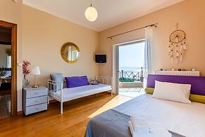 Sunset Paradise - Verga s Ultimate Seaview Getaway