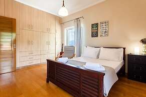 Sunset Paradise - Verga s Ultimate Seaview Getaway