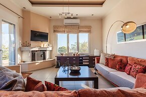 Navarino Captains Villa - Lux Private Pool Retreat