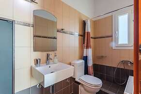 Navarino Captains Villa - Lux Private Pool Retreat