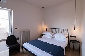 City s Best-kept Secret Chic Luxe Getaway