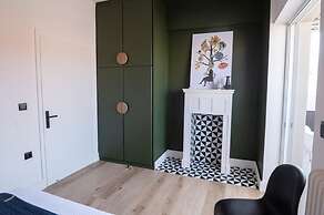 City s Best-kept Secret Chic Luxe Getaway