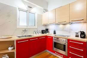 Athens Luxury Getaway - Pasalimani City Oasis