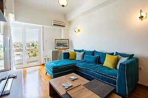 Athens Luxury Getaway - Pasalimani City Oasis