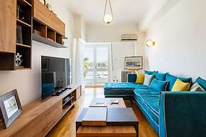 Athens Luxury Getaway - Pasalimani City Oasis