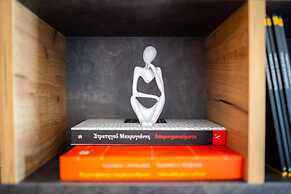 Athens Luxury Getaway - Pasalimani City Oasis