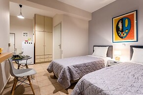 Kitries Summer Getaway - Eden Sandy Suite