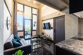 Ventiri Lofts - Cozy Penthouse With Balcony