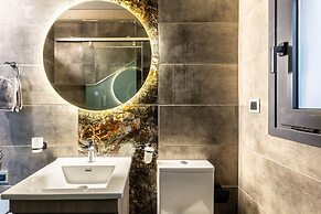 Ventiri Lofts - Cozy Penthouse With Balcony