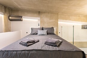 Ventiri Lofts - Cozy Penthouse With Balcony