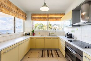 Verga Beachside Getaway With Panoramic Seaviews