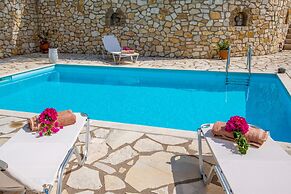 Dive Into Summer - Kirki s Cozy Pool Gem on Paxoi