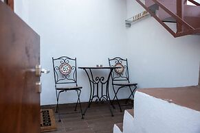 Santorini Luxury Suite w Rooftop Hottub Seaview