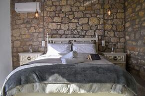 Coastal Stone Hideaway With Stunning Scenery