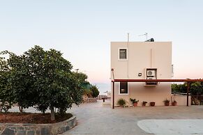 Armonia by the Sea - Majestic Seaside Retreat