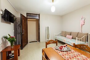 Armonia by the Sea - Majestic Seaside Retreat