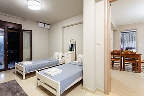 Armonia by the Sea - Majestic Seaside Retreat