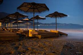 Stylish Seaside Home - Fully Equipped big Terrace