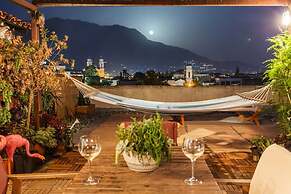 Chic Loft With Roof Garden and Panoramic View