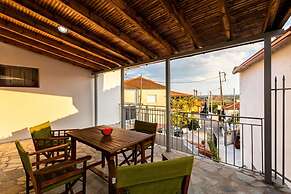 Valira Cozy Maisonette - Relaxing Vibes Getaway